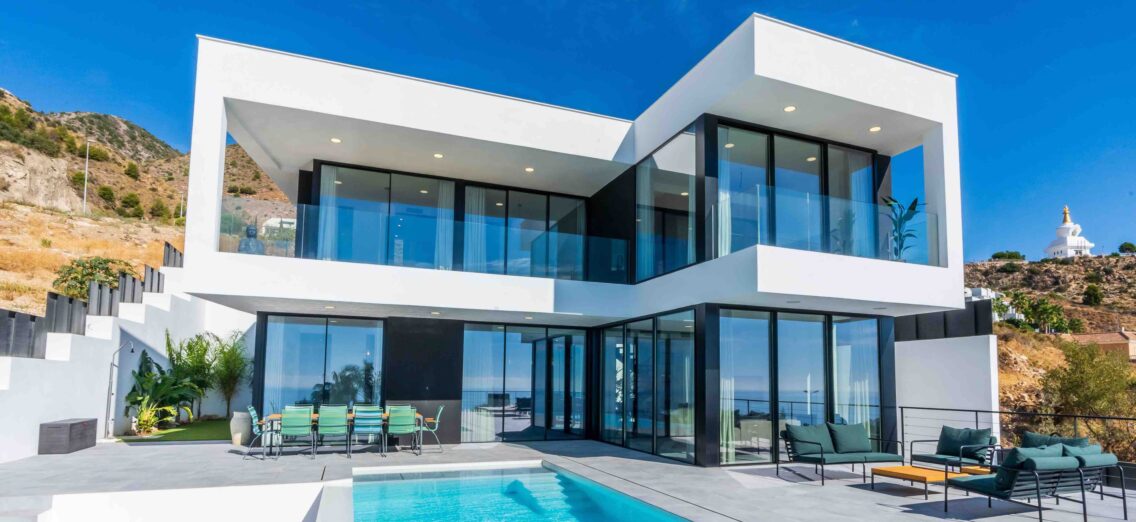 Costa del Sol dreamscape… Luxury Villas signed by Rubiano & Roitberg