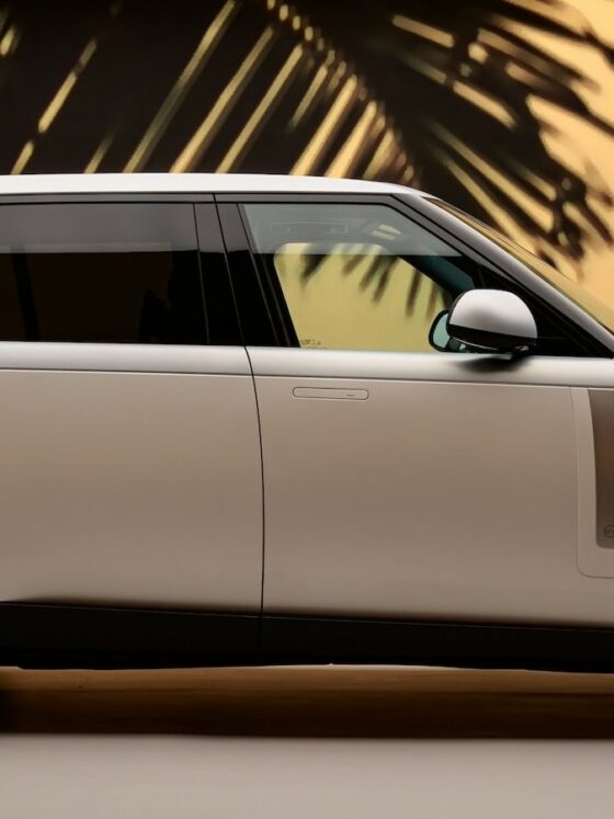 A new dawn: Range Rover SV Candeo shines bright