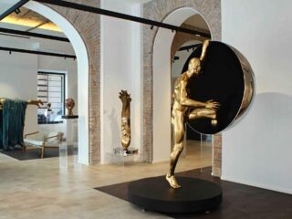 Hi Human: in Rome, Lorenzo Quinn’s art goes in search of humanity